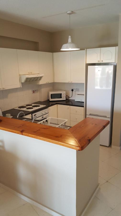 דירות Paphos Regina Gardens 205 Block 7 מראה חיצוני תמונה